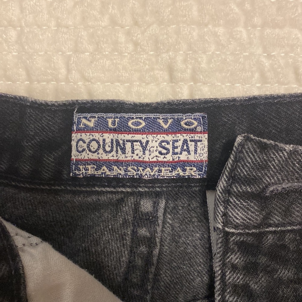 Vintage Jeans - Picture 2 of 4